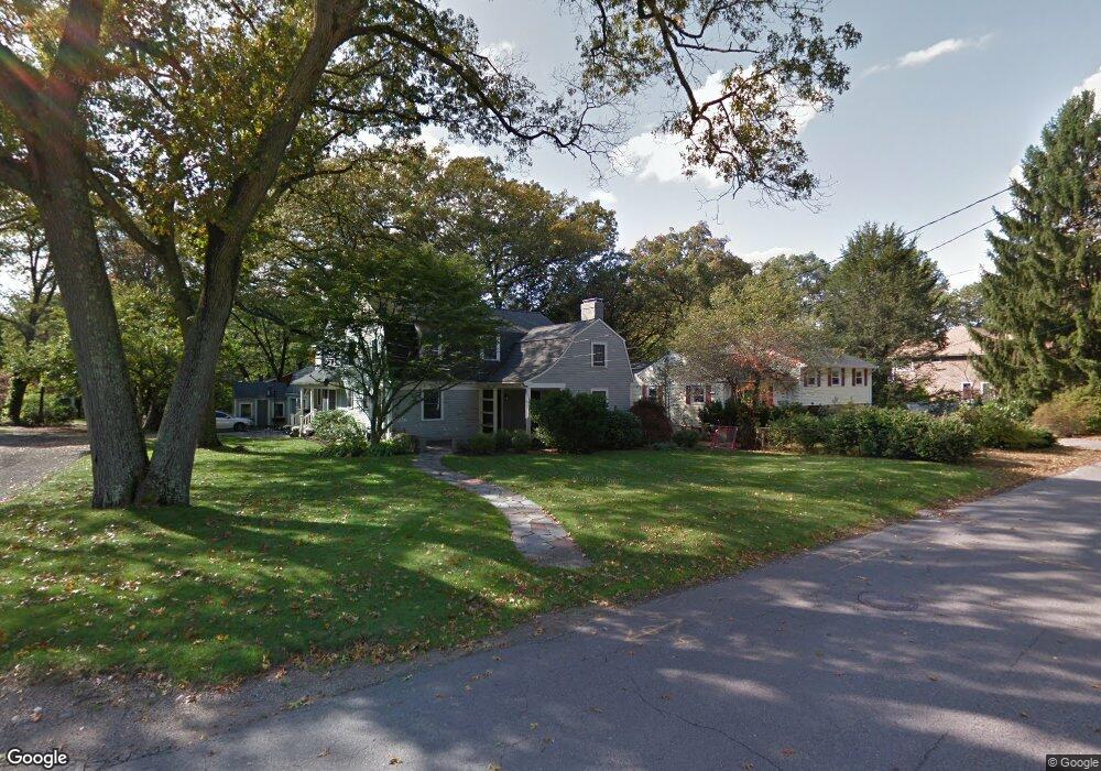 21 Dwhinda Rd, Waban, MA 02468 - photo 1