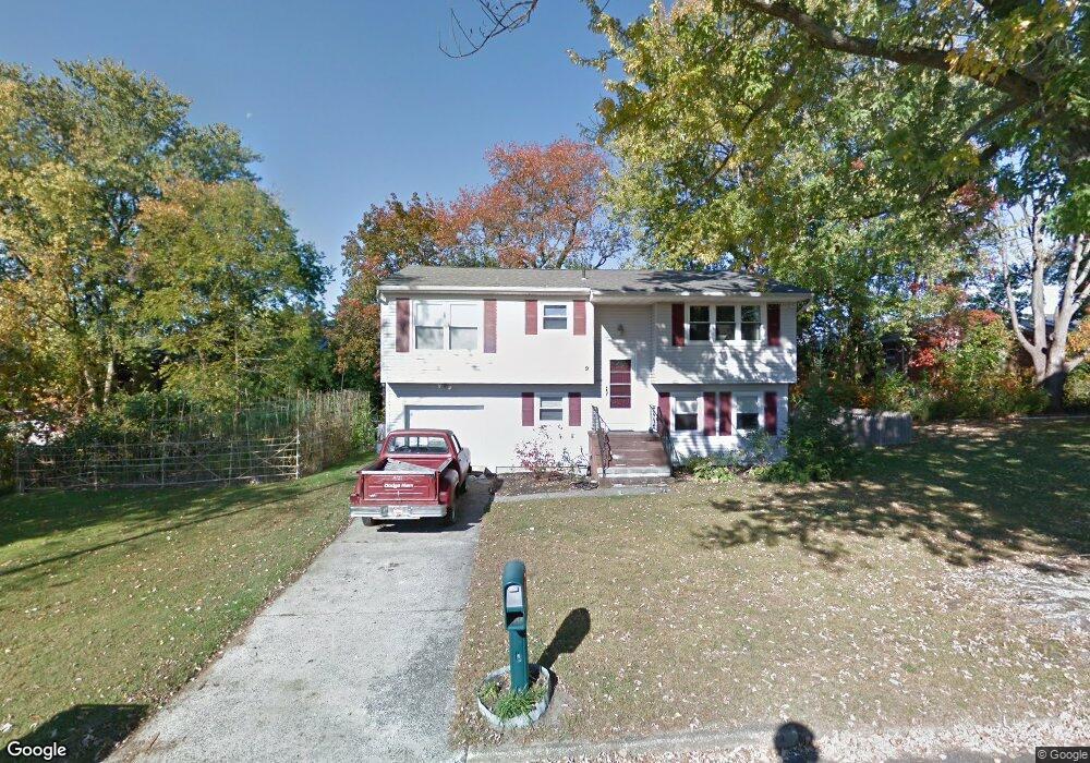 9 Roberts Dr, Neptune, NJ 07753 - photo 1