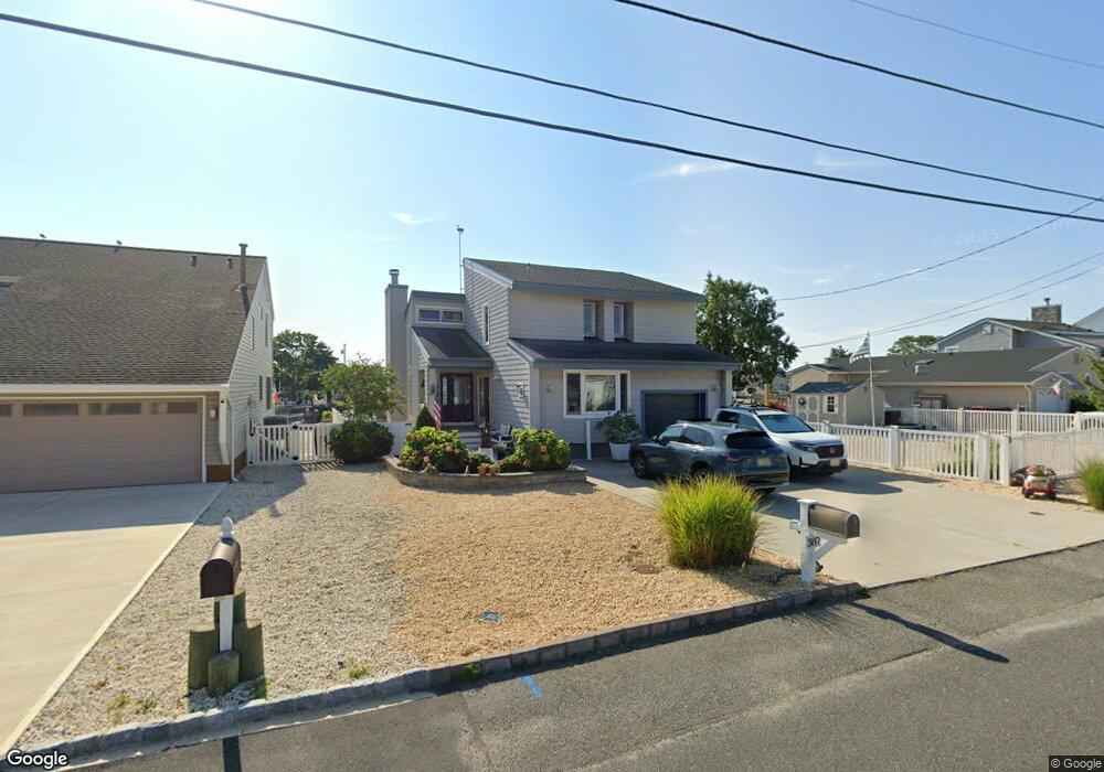 387 Bayview Ave, Bayville, NJ 08721 - photo 1