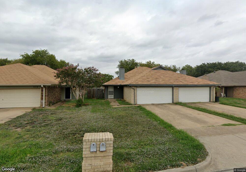 7521 April Ln, North Richland Hills, TX 76182 - photo 1