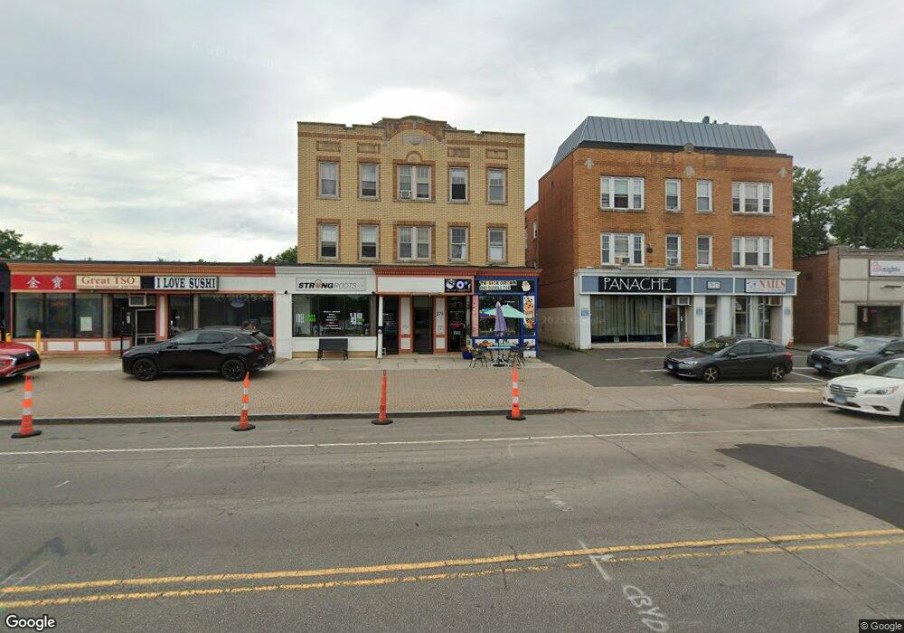 276 Park Rd unit 3E, West Hartford, CT 06119 - photo 1