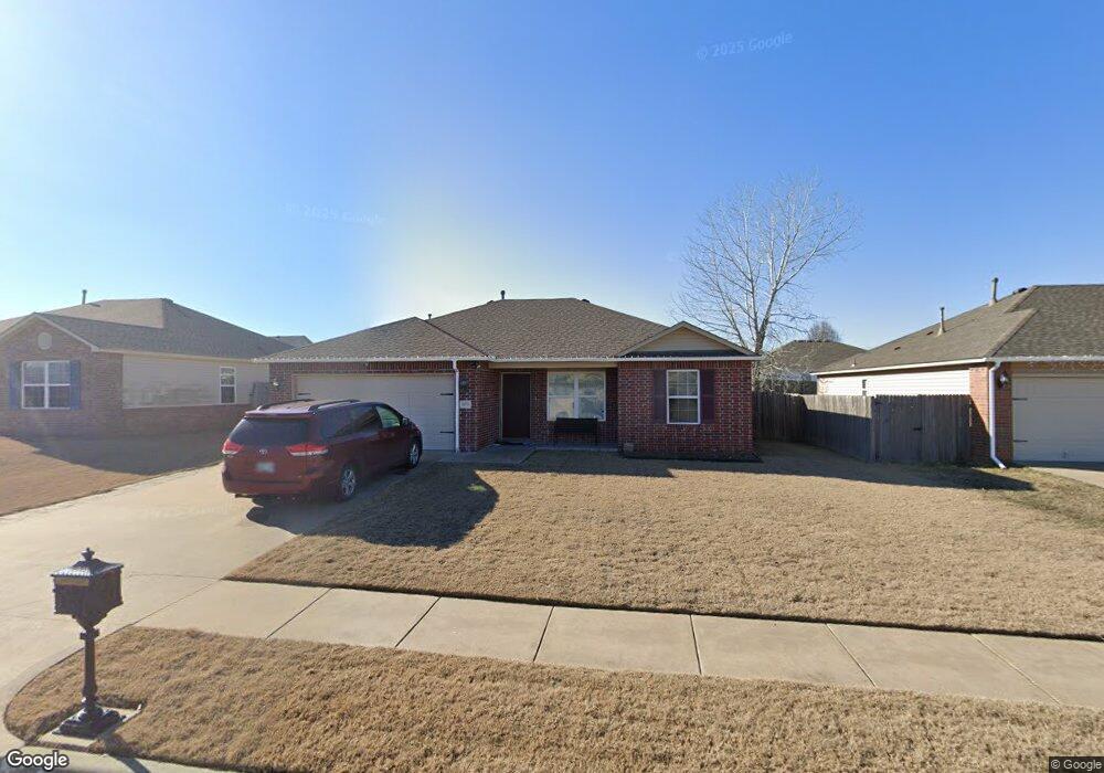 14770 S Hickory St, Glenpool, OK 74033 - photo 1