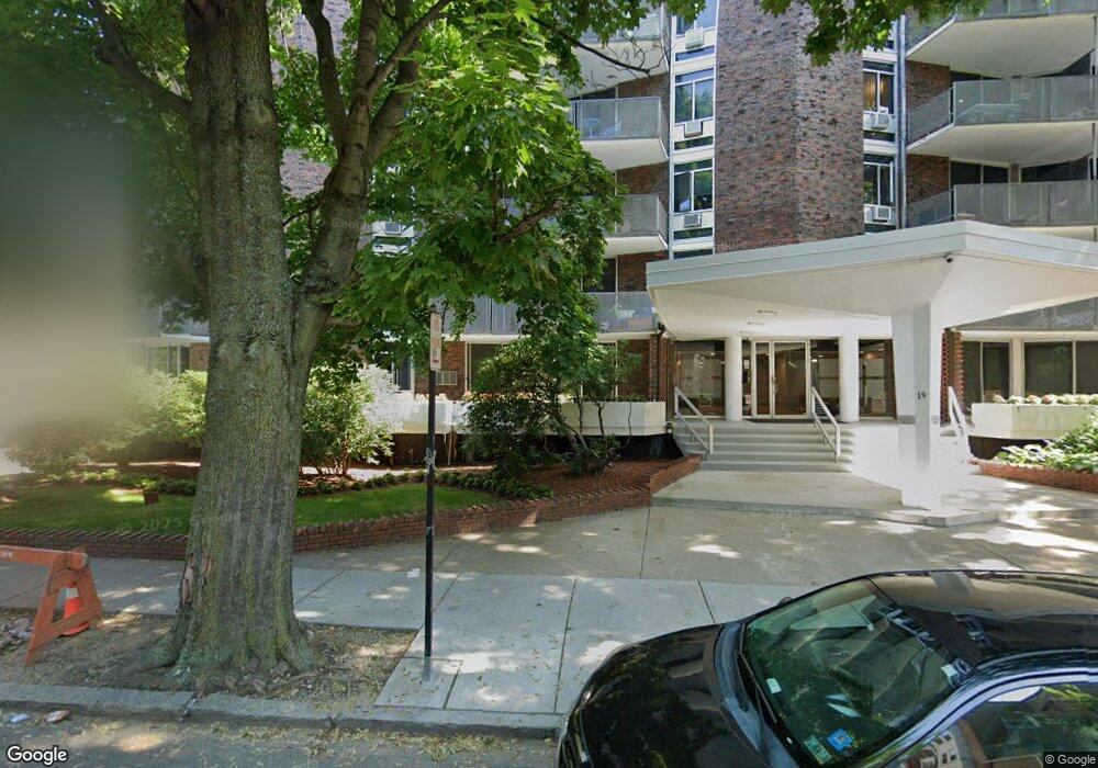 Winchester House Condominiums unit 811, Brookline, MA 02446 - photo 1