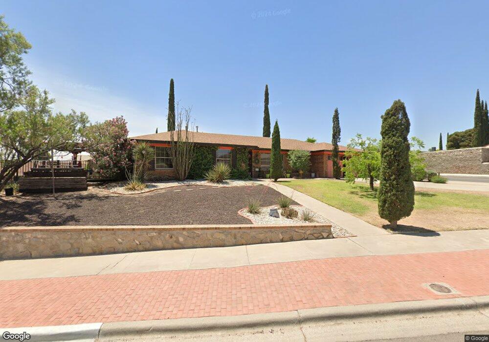 10700 Vista Lomas Dr, El Paso, TX 79935 - photo 1