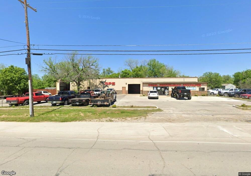 200 W 4th St, Weatherford, TX 76086 - photo 1