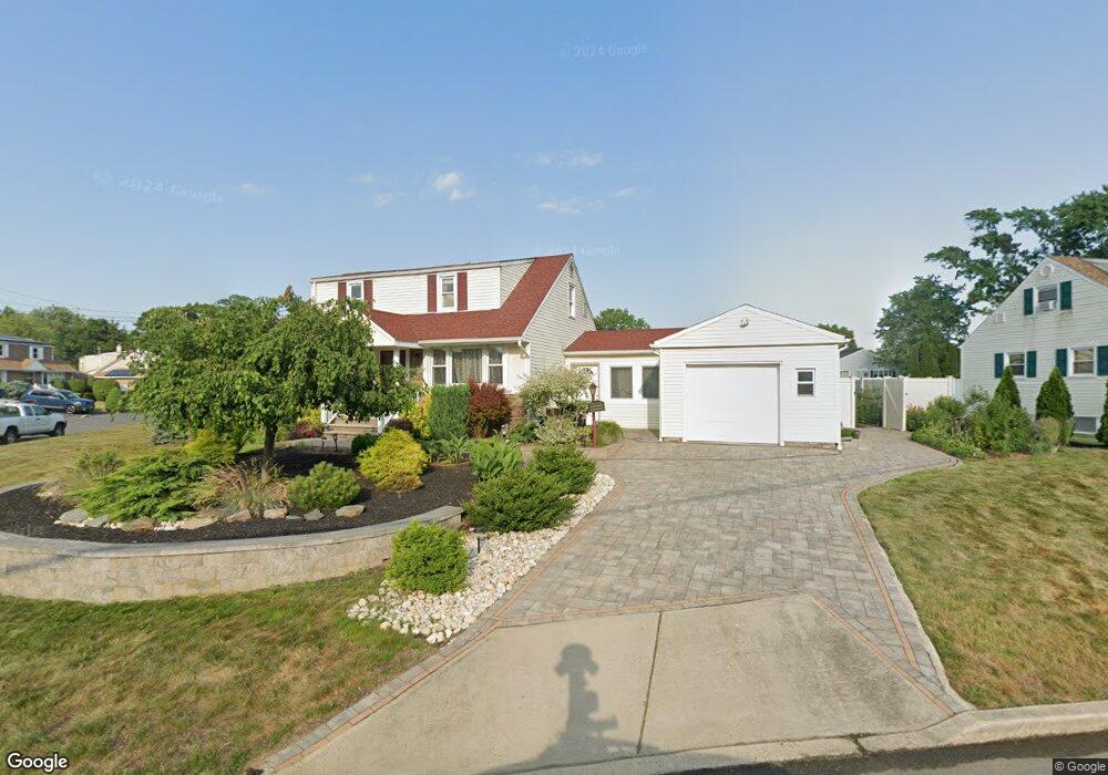 32 Piersoll Rd, Old Bridge, NJ 08857 - photo 1