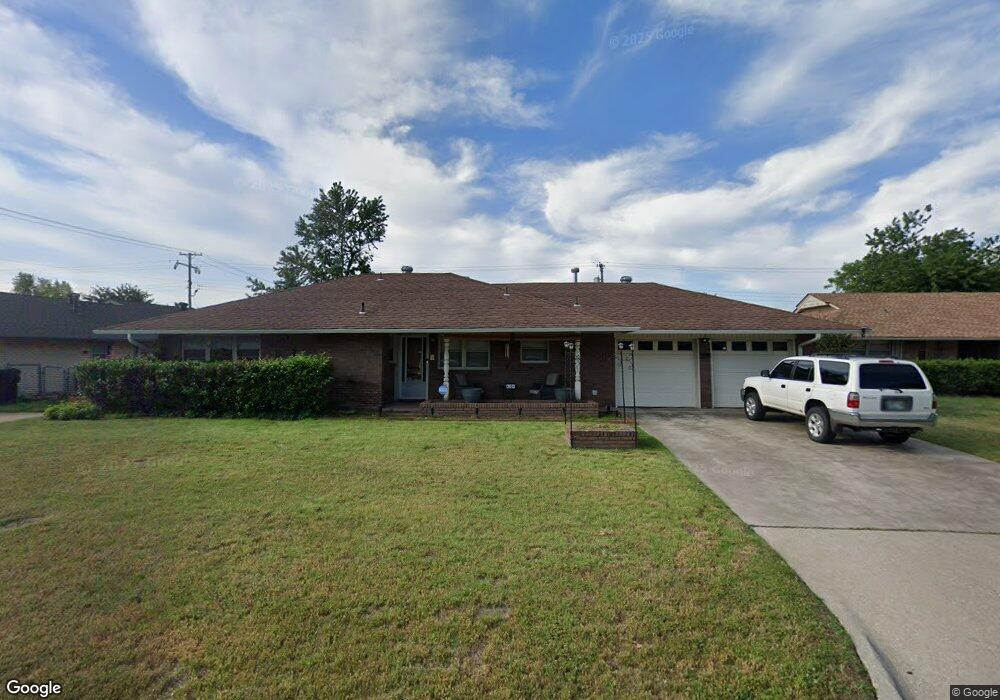 4304 NW 52nd St, Oklahoma City, OK 73112 - photo 1