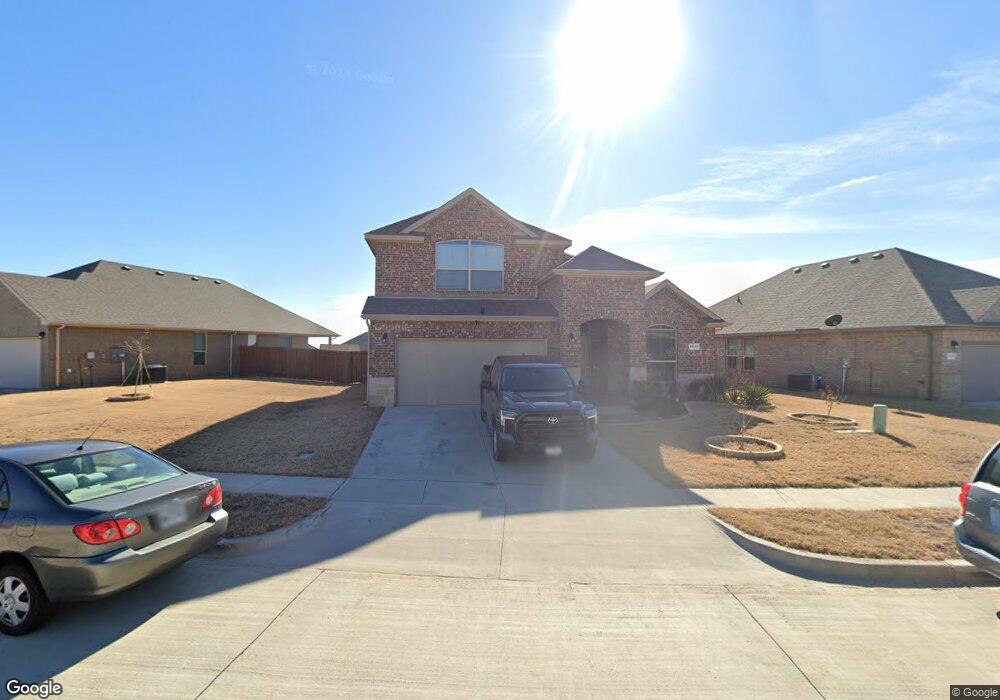 1533 Seabiscuit Dr, Granbury, TX 76049 - photo 1