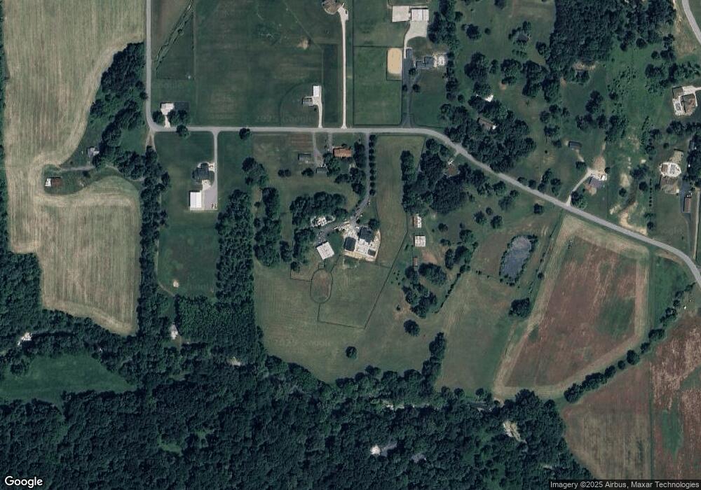 2979 N Luther Rd, Floyds Knobs, IN 47119 - photo 1