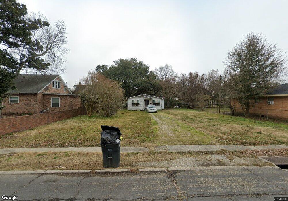 611 Providence St, New Iberia, LA 70560 - photo 1