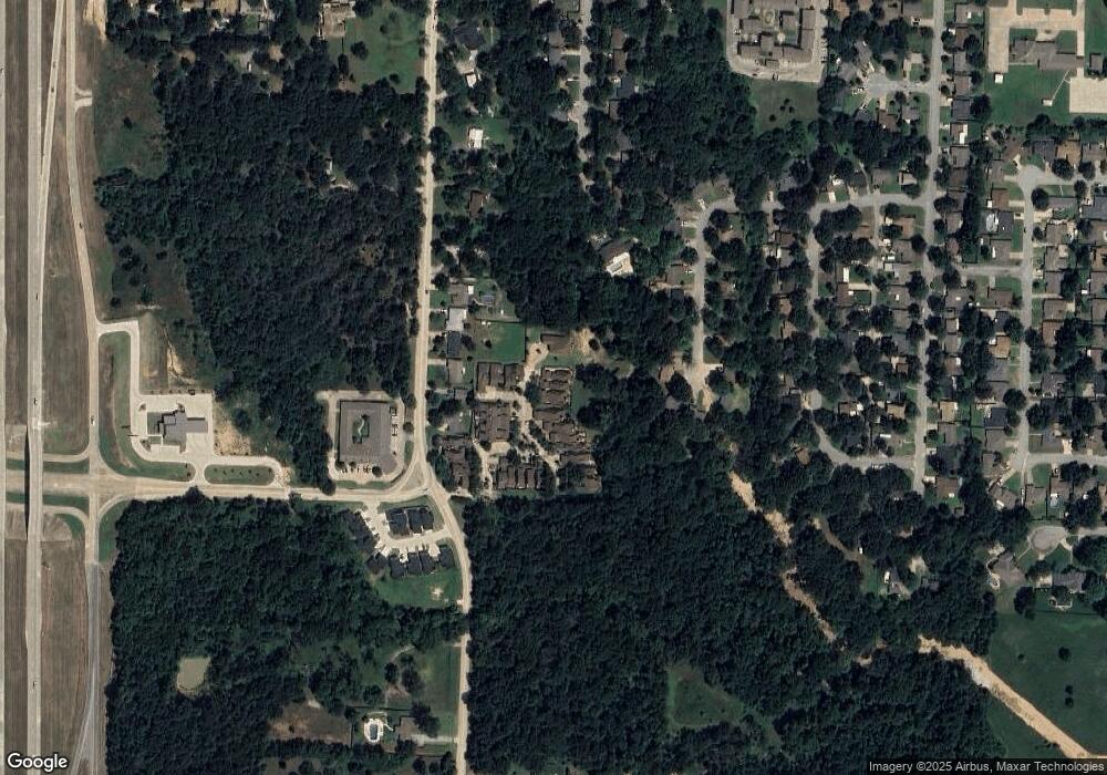 33 Village Green Ct, Denison, TX 75020 - photo 1