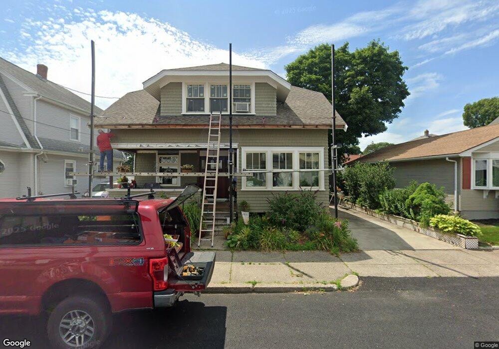 13 Hatfield St, Pawtucket, RI 02861 - photo 1