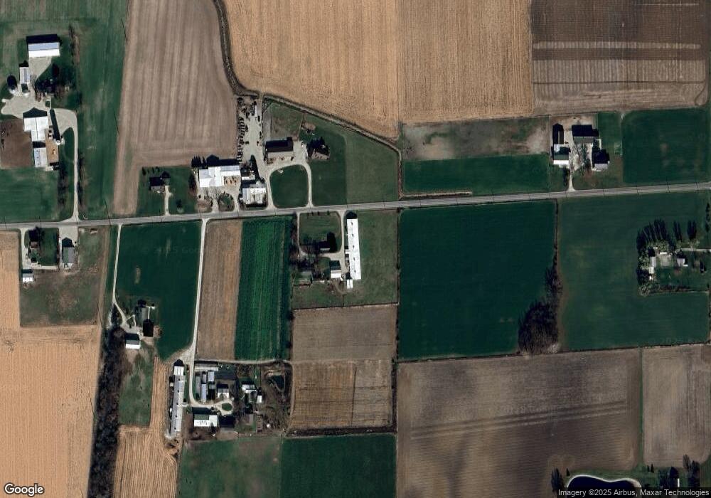 322 W 400 S, Berne, IN 46711 - photo 1