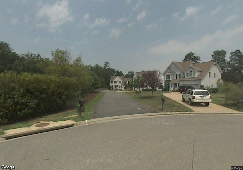 6036 Collinstone Dr, Glen Allen, VA 23059 - photo 1