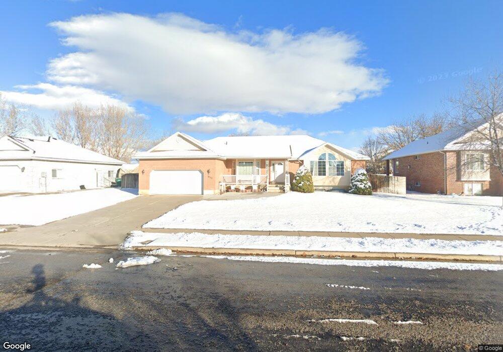 5752 S 3600 W, Roy, UT 84067 - photo 1