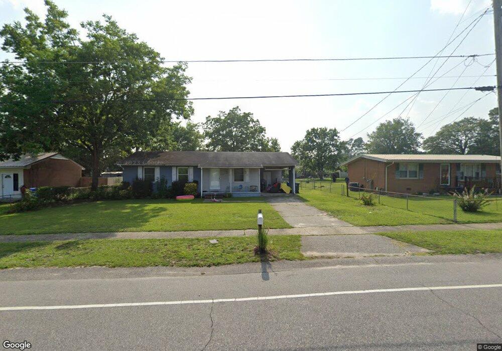 718 Berwick Dr, Fayetteville, NC 28314 - photo 1