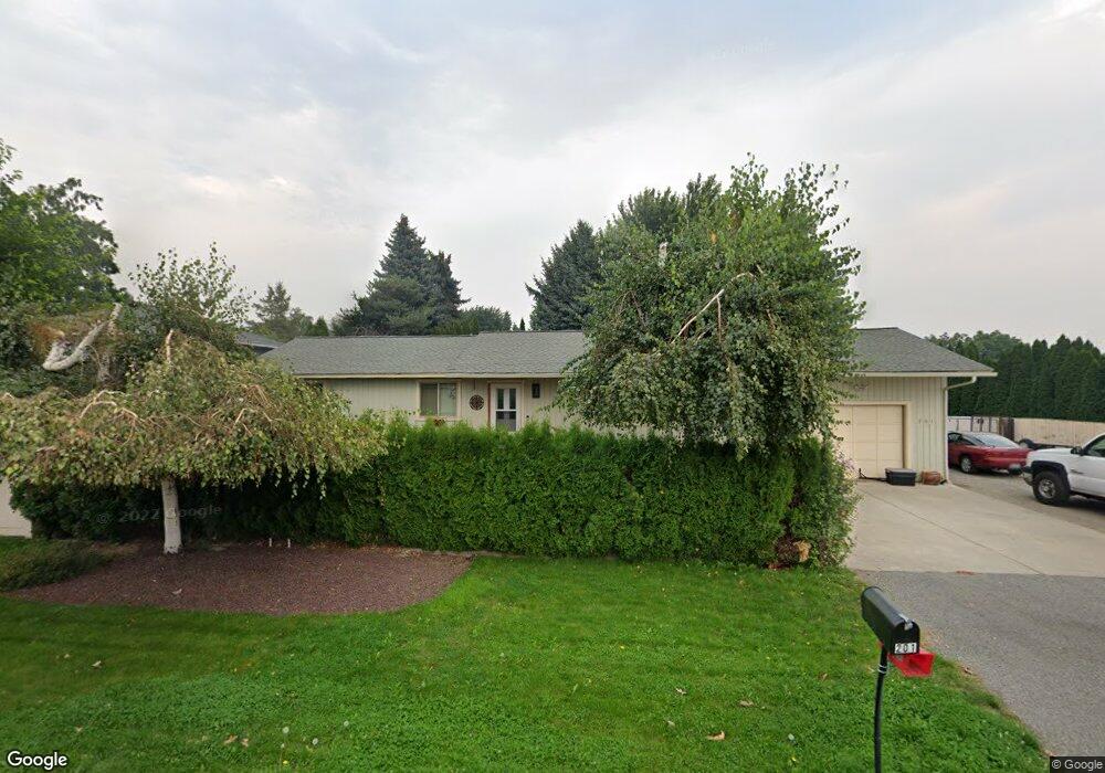 201 N Nancy Ave, East Wenatchee, WA 98802 - photo 1