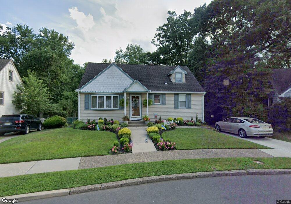 508 W Cedar Ave, Oaklyn, NJ 08107 - photo 1