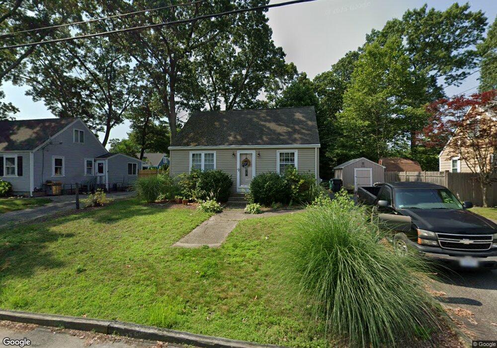 56 Pell Ave, Warwick, RI 02888 - photo 1