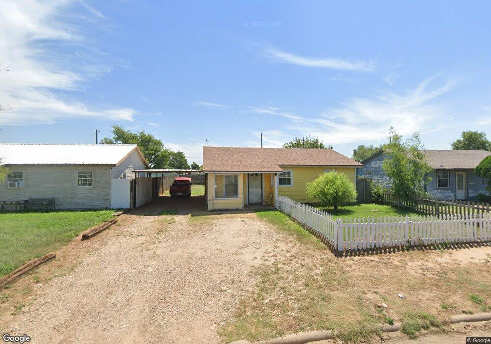 2706 El Paso St, Plainview, TX 79072 - photo 1