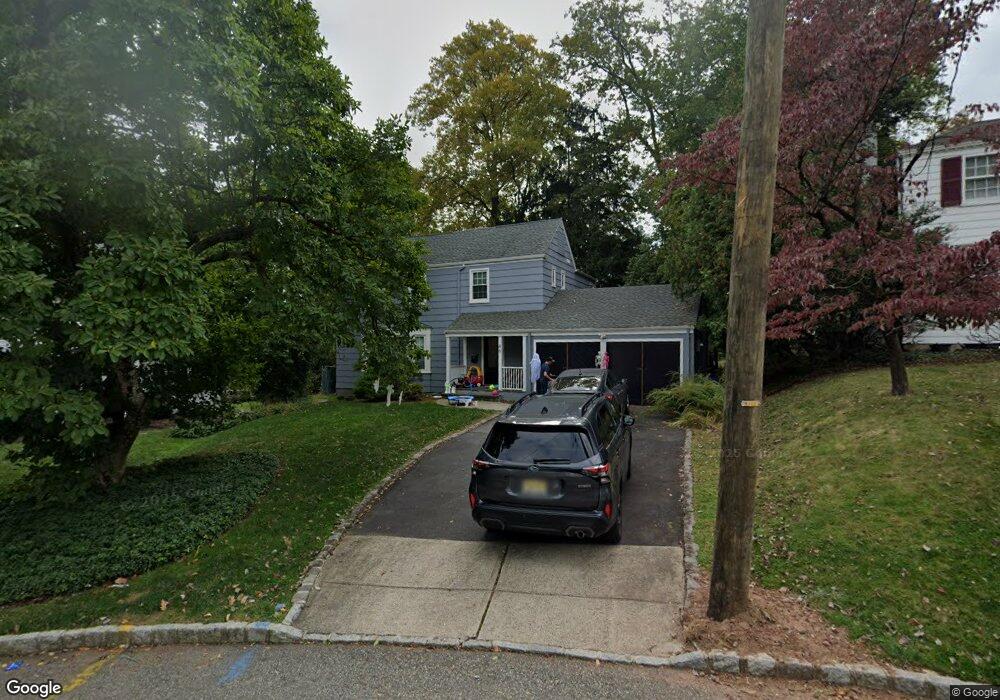 46 Clonover Rd, West Orange, NJ 07052 - photo 1