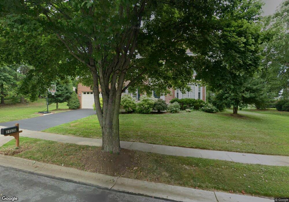 21526 Fox Field Cir, Germantown, MD 20876 - photo 1