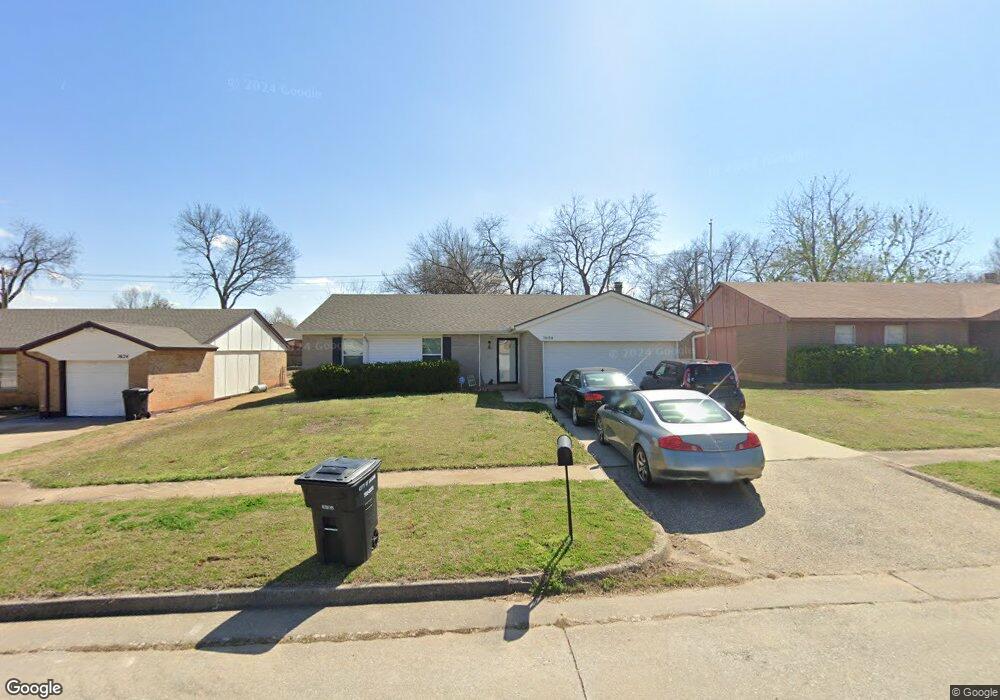 1620 NE 4th St, Moore, OK 73160 - photo 1