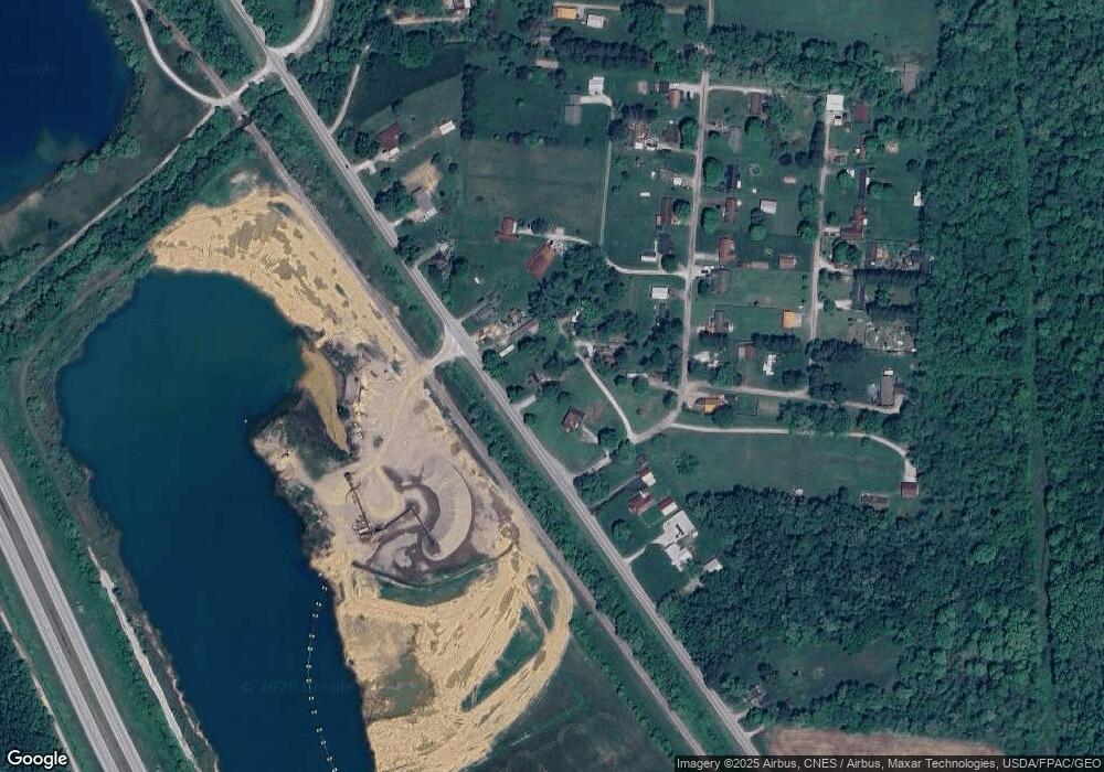 36050 Hocking Dr, Logan, OH 43138 - photo 1