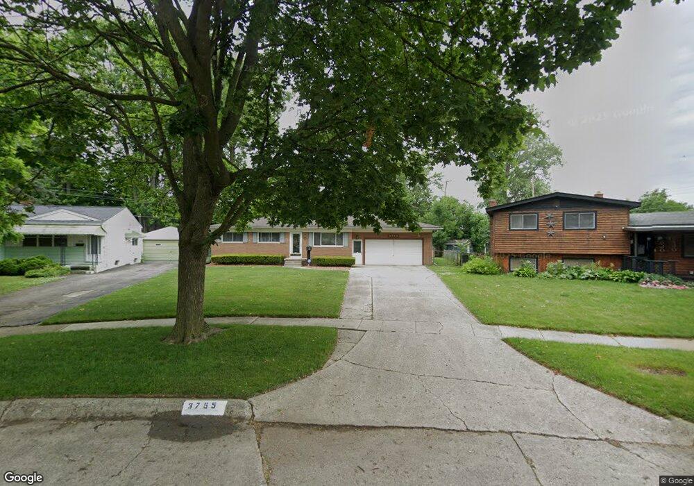 3755 Dakota Ave, Flint, MI 48506 - photo 1