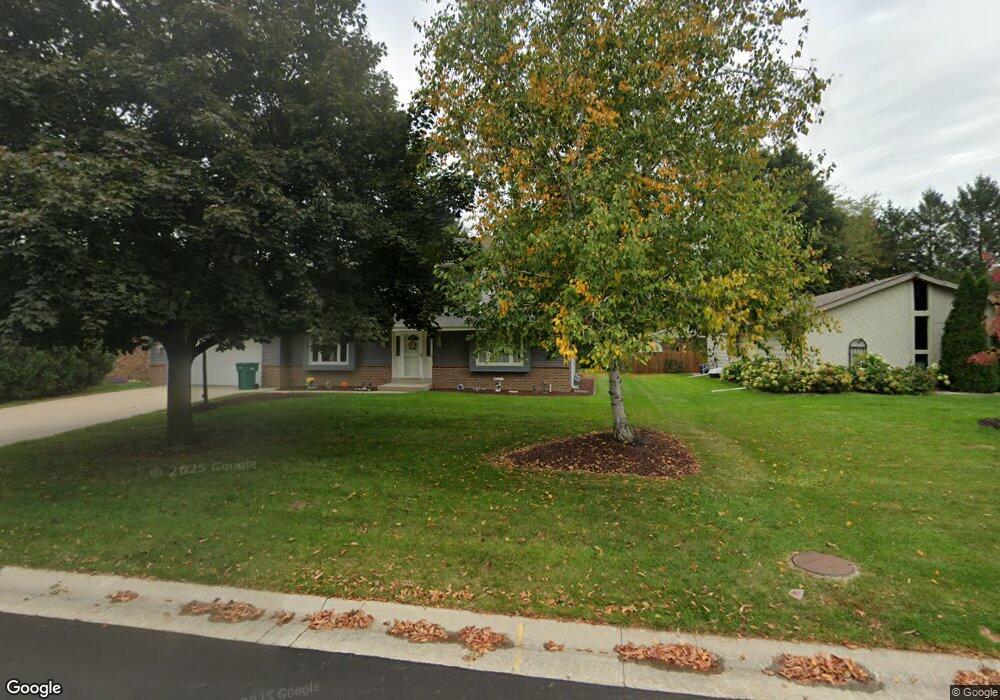 W165N10556 Wagon Trail, Germantown, WI 53022 - photo 1