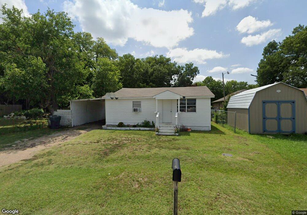 715 P St NE, Ardmore, OK 73401 - photo 1