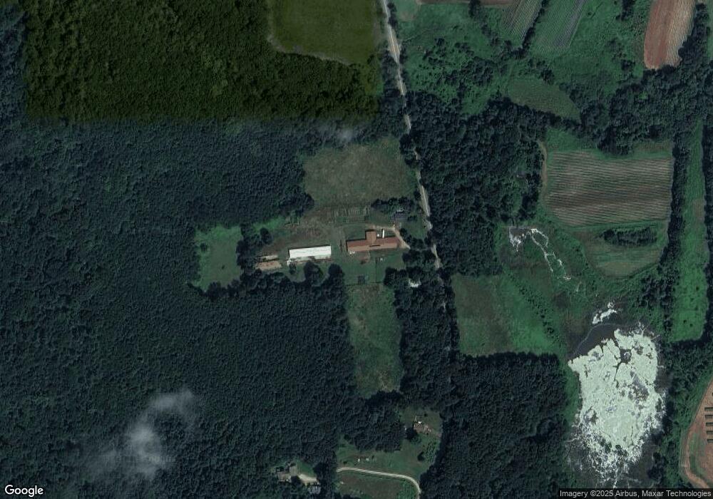 655 Hardwick Rd, New Braintree, MA 01531 - photo 1