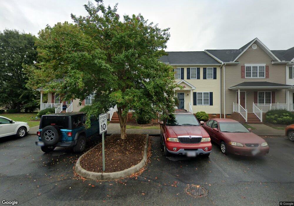 1130 Settlers Landing Dr unit 1130, Tappahannock, VA 22560 - photo 1