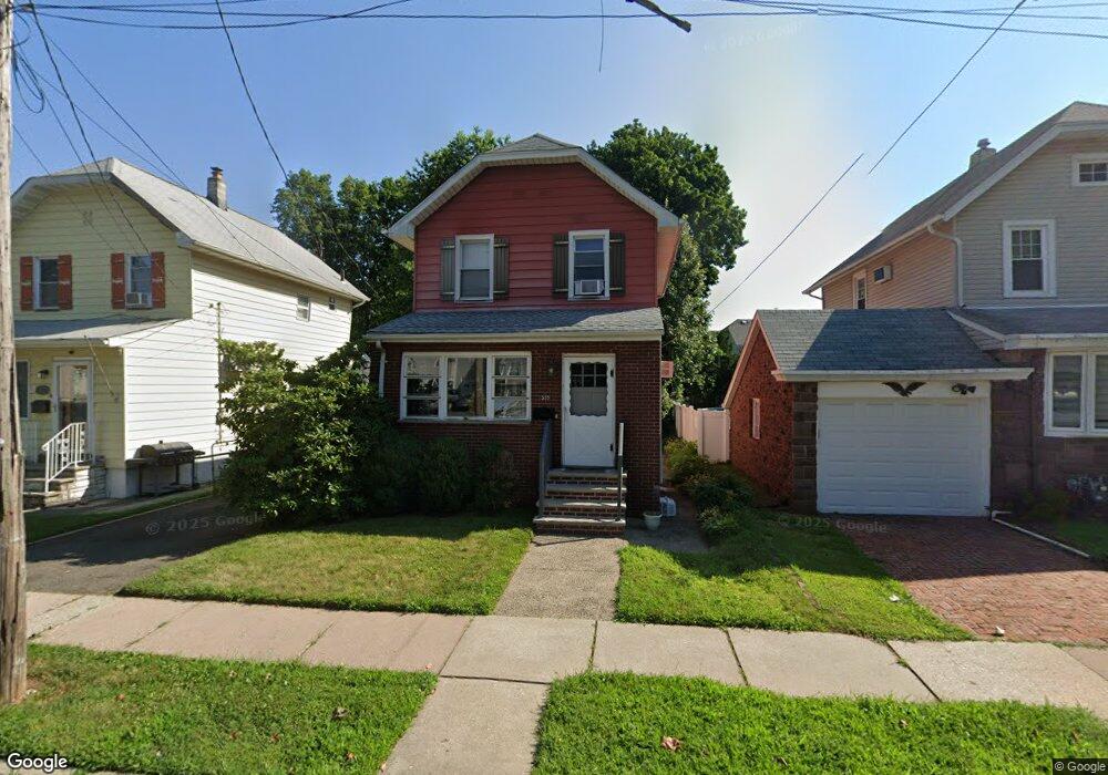 519 Jauncey Ave, Lyndhurst, NJ 07071 - photo 1