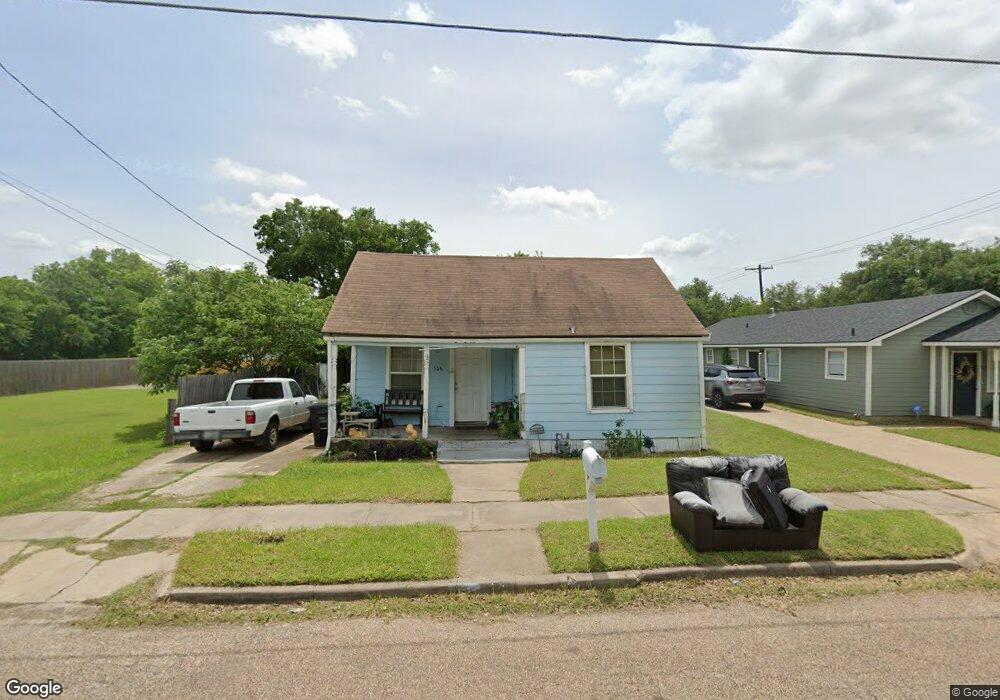 508 E Willingham St, Cleburne, TX 76031 - photo 1