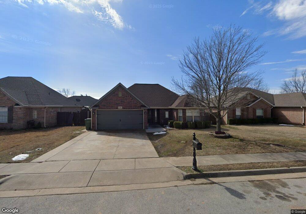 206 E Bonnie Ln, Rogers, AR 72758 - photo 1