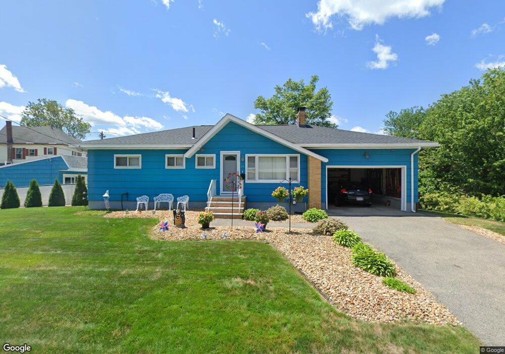 14 Lupine Rd, Lowell, MA 01850 - photo 1