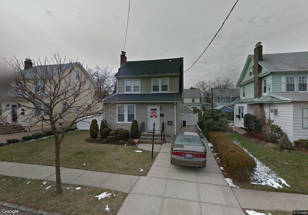 3822 219th St, Bayside, NY 11361 - photo 1