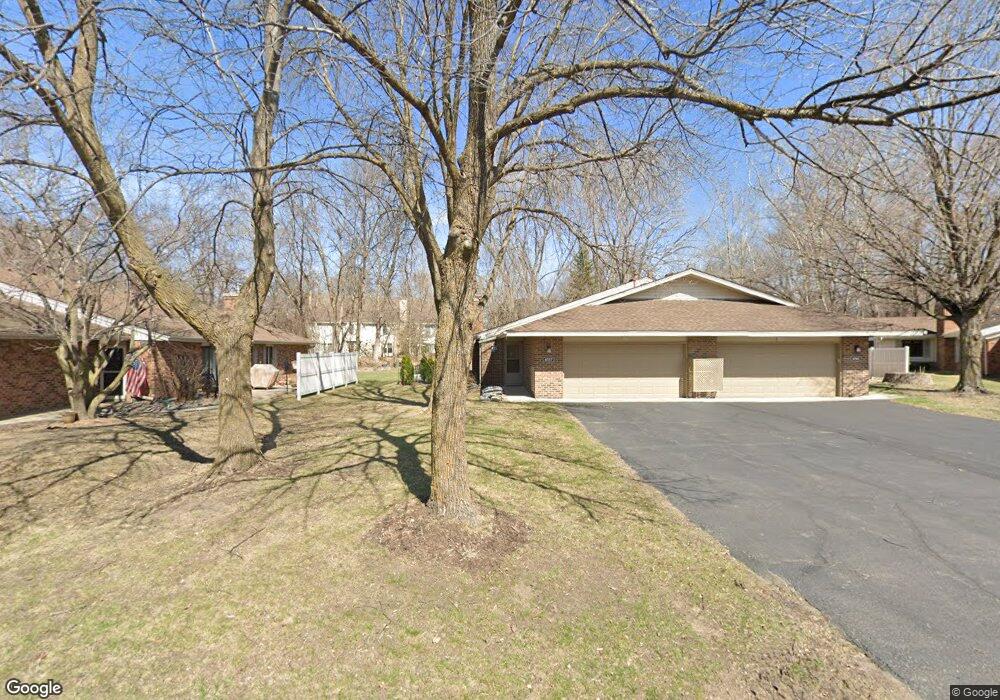 4557 Aspenwood Trail, Minnetonka, MN 55345 - photo 1