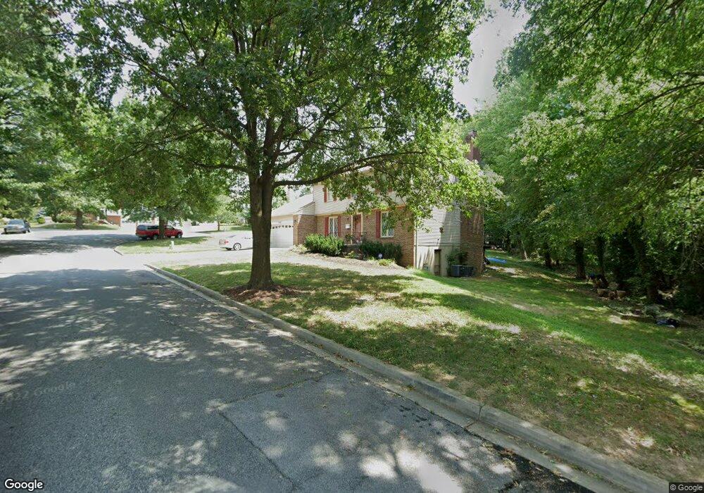 8609 Laverne Dr, Adelphi, MD 20783 - photo 1