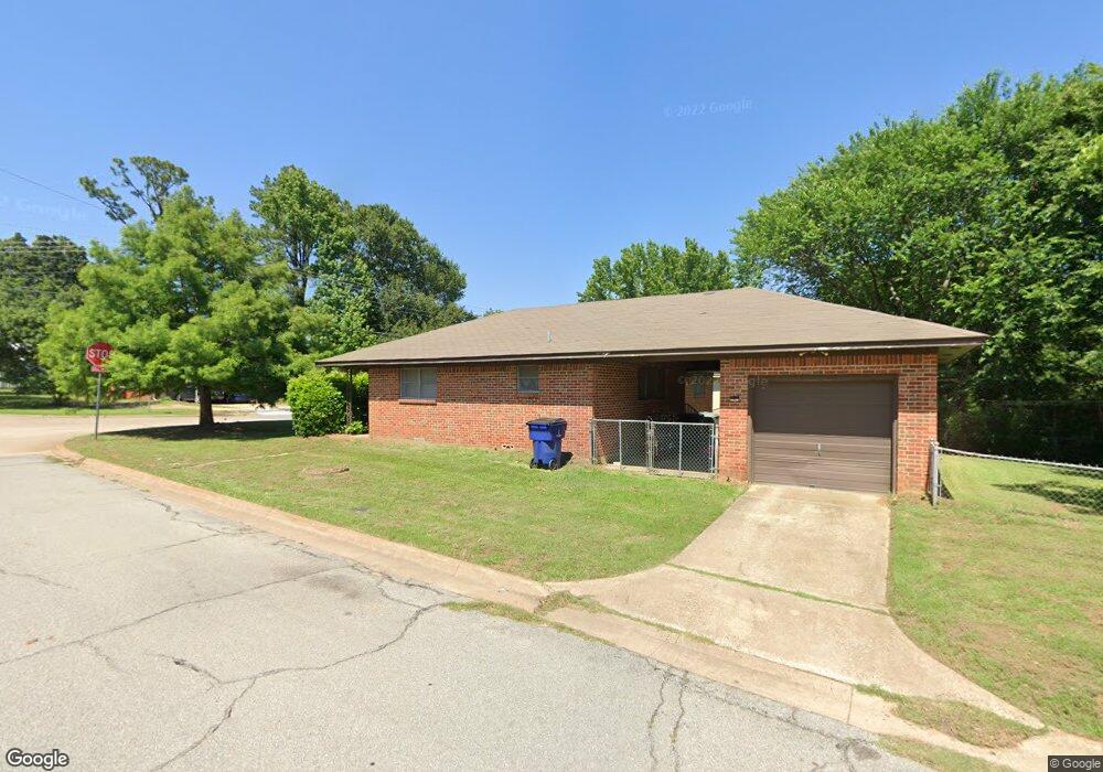 2930 Stafford Dr, Denison, TX 75020 - photo 1