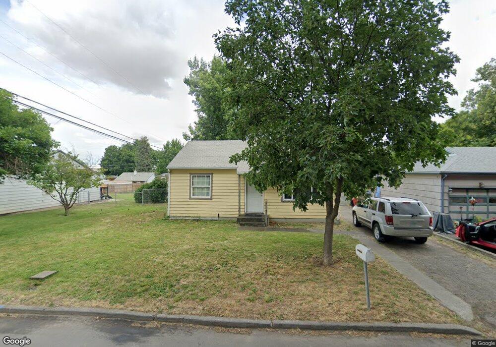 3017 SW Jay Ave, Pendleton, OR 97801 - photo 1