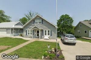614 W Locust St, Paris, MO 65275