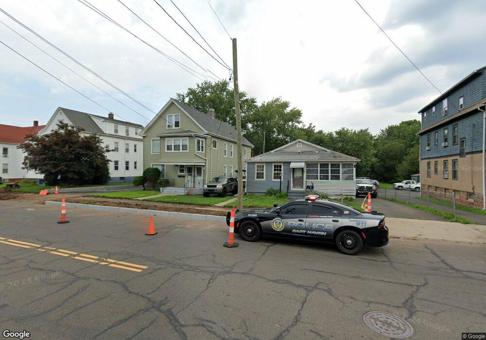 611 Main St, East Haven, CT 06512 - photo 1