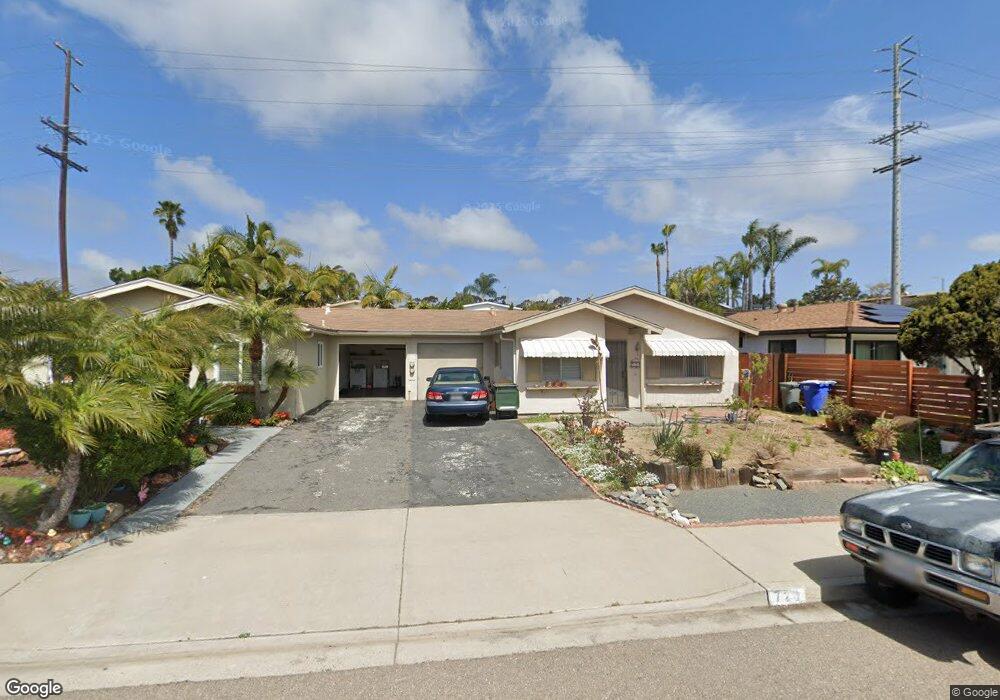 718 Snapdragon St, Encinitas, CA 92024 - photo 1