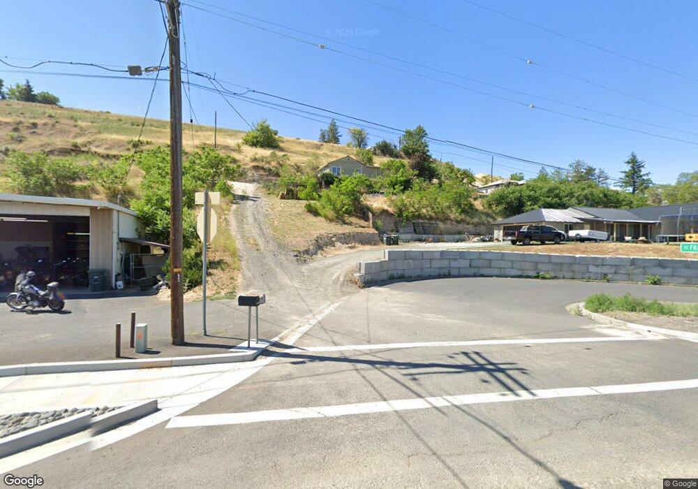 517 SE 13th St, Pendleton, OR 97801 - photo 1