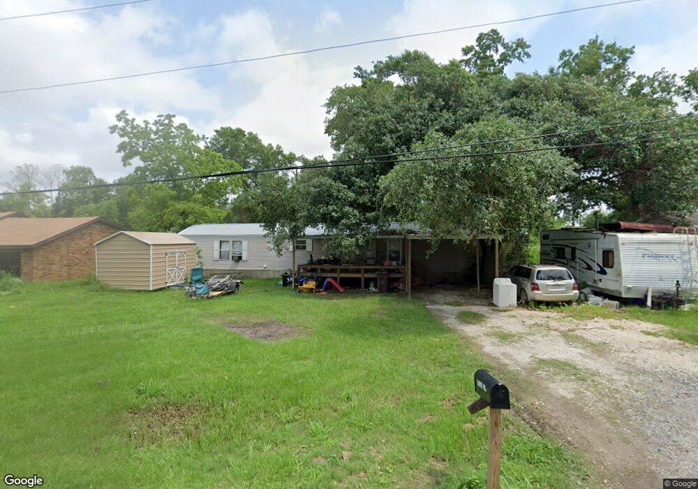 815 Weeks Ln, Lake Charles, LA 70607 - photo 1