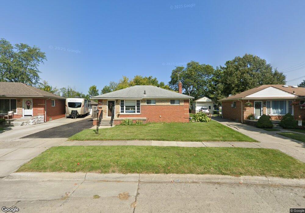 16541 Mayfield St, Roseville, MI 48066 - photo 1