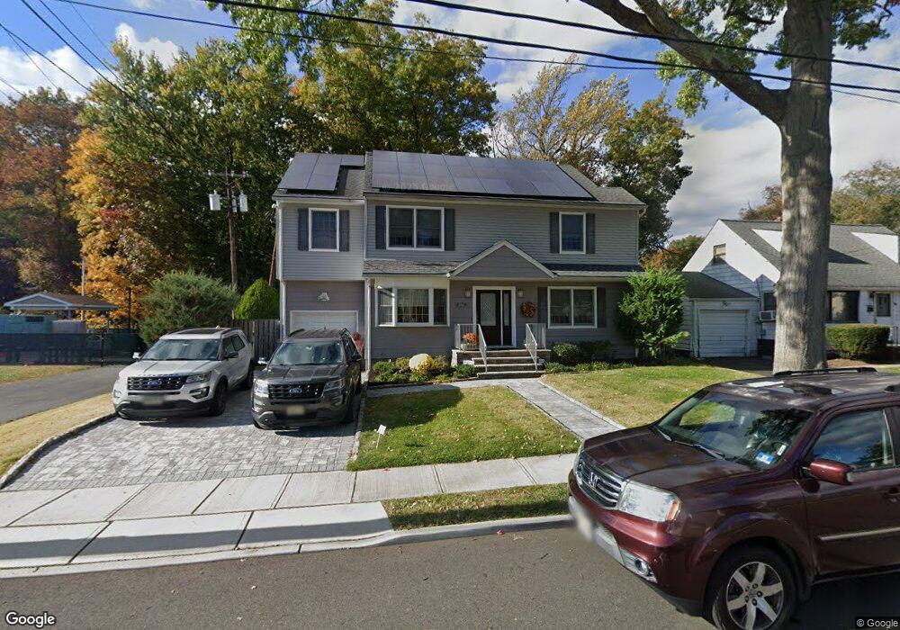 850 Pinewood Rd, Union, NJ 07083 - photo 1