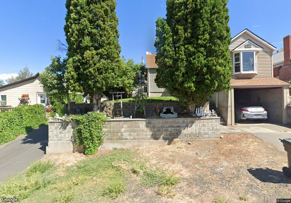 335 E Aiken St, Heppner, OR 97836 - photo 1